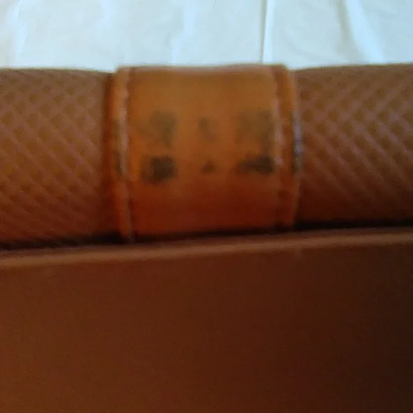 Ladies Wallet - Picture 11 of 11